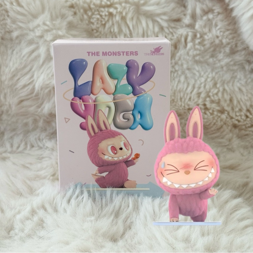 BRAND NEW THE MONSTERS Lazy Yoga Series Figures - Sweating